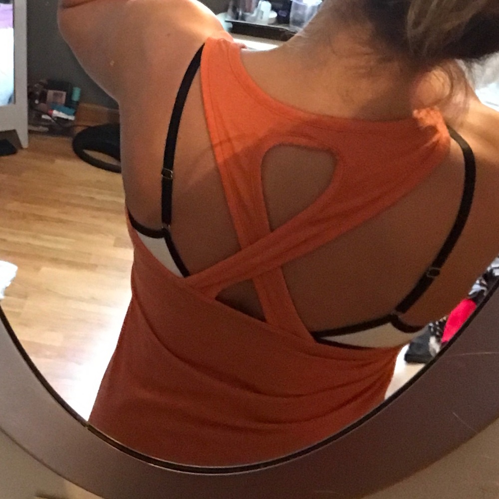 Workout Tank - Picture 4 of 6